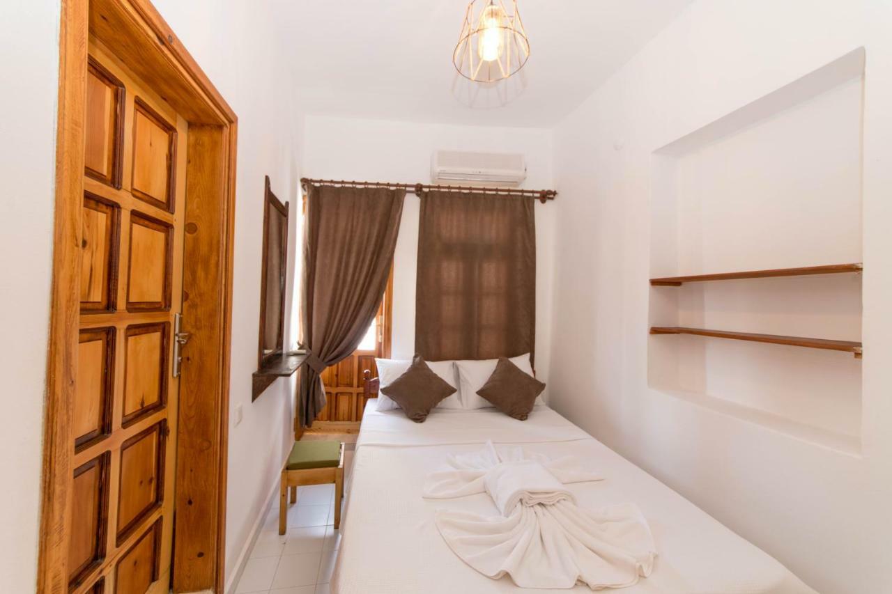 Old Kalamaki Pansiyon Kalkan Kültér fotó